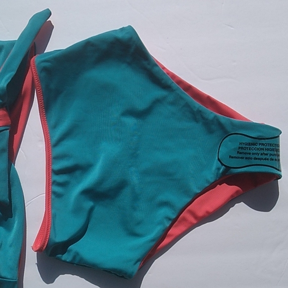 Nwt Coral & Turquoise Reversible Bikini - Picture 6 of 10